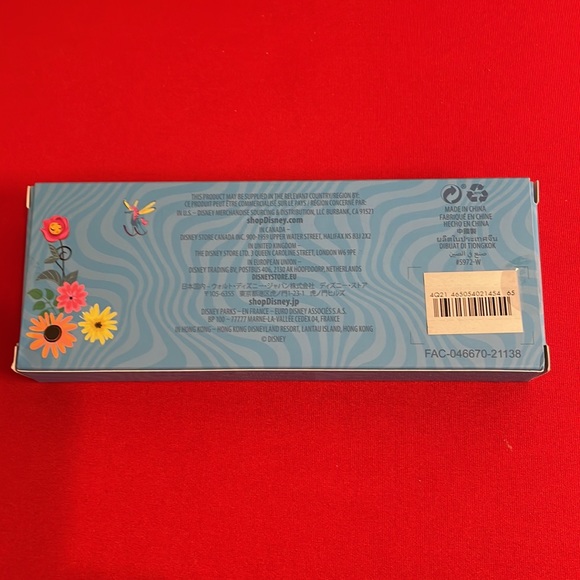 DISNEY SPECIAL EDITION 70th ANNIVERSARY ALICE COLLECTABLE KEY (NEW) - Picture 3 of 5